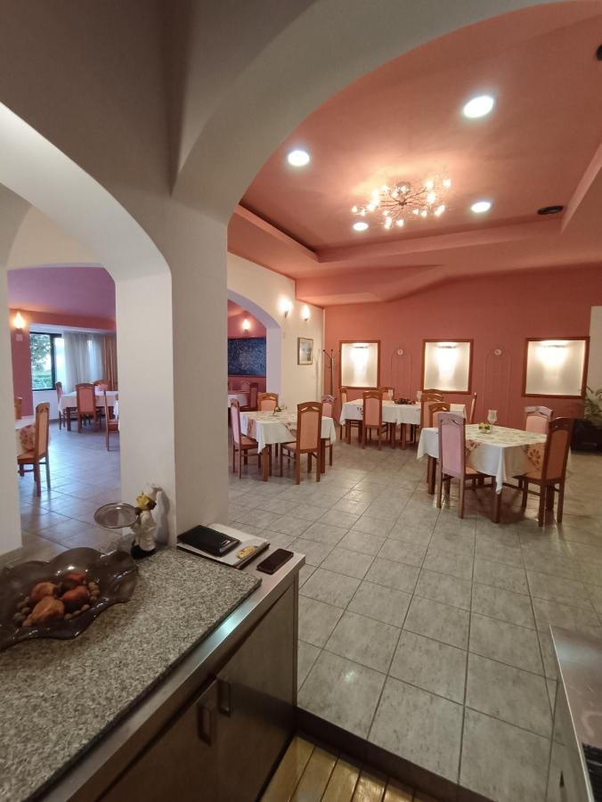 Hotel Holiday Buici (Istria)
