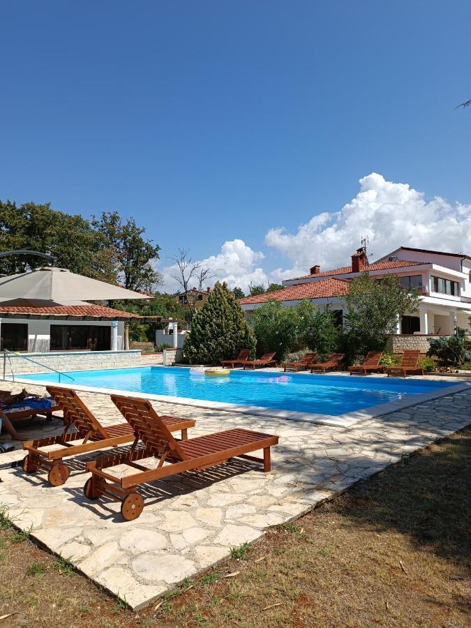Hotel Holiday Hotel 3*